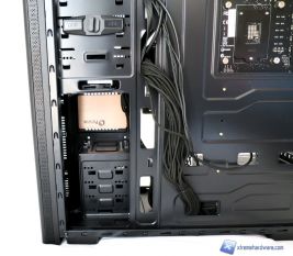 BitFenix-Nova-Window-42