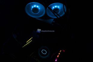 Cooler Master MasterLiquid ML240R RGB LED 3