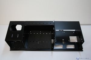 thumb 00073 SILVERSTONE GD08 HTPC XTREMEHARDWARE.COM